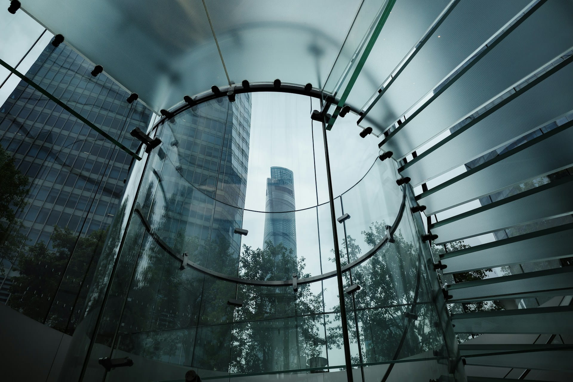 cầu thang kính Thanh Hóa