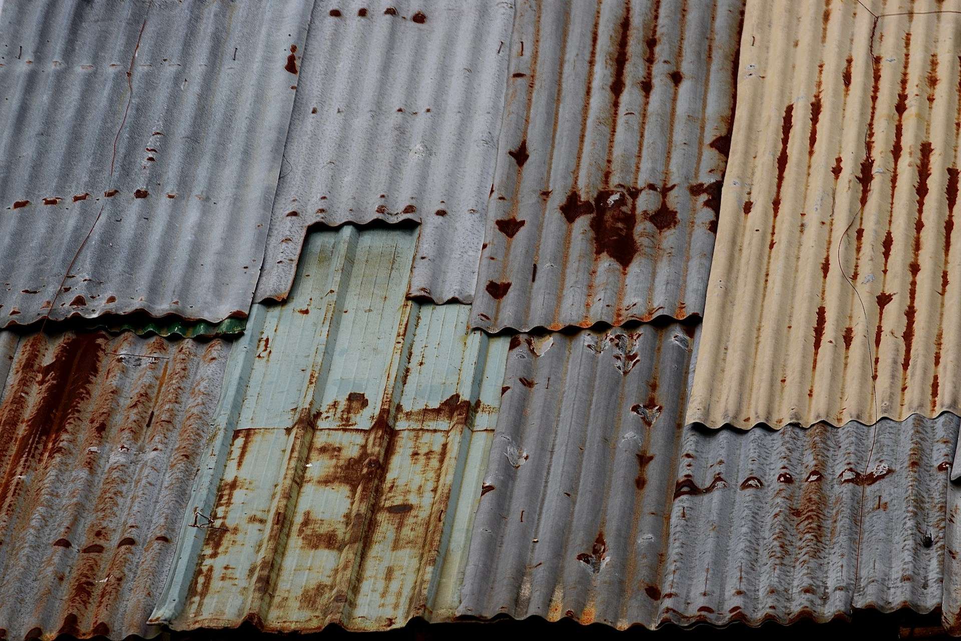 sửa chữa mái tôn tại thanh hóa - Quy trình thi công an toàn